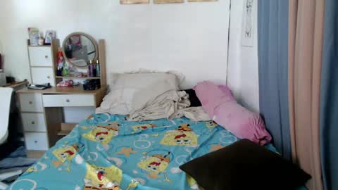 Snapshot of superhotvaleria chatting on 07/18/26, 03:54 Im val online show from 07/18/26, 03:54