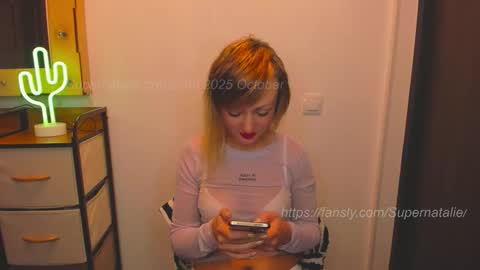 Snapshot of supernatalie chatting on 10/06/25, 01:36 Natalie online show from 10/06/25, 01:36
