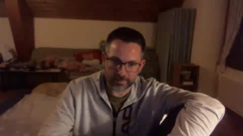 supersquirrel81 online show from 11/24/25, 07:02