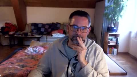 supersquirrel81 online show from 02/22/26, 04:27