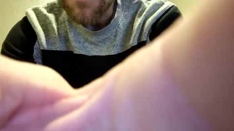 Snapshot of supgxd chatting on 01/11/25, 11:24 supgxd online show from 01/11/25, 11:24