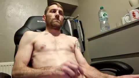 Snapshot of supgxd chatting on 02/15/25, 07:28 supgxd online show from 02/15/25, 07:28