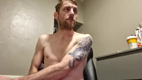 Snapshot of supgxd chatting on 02/28/25, 05:37 supgxd online show from 02/28/25, 05:37