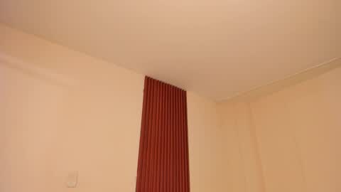 Snapshot of suprasexyjohn chatting on 11/21/25, 08:07 llllSupra llll online show from 11/21/25, 08:07