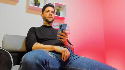 Snapshot of supreme_alpha_ chatting on 11/11/25, 02:55 supreme_alpha_ online show from 11/11/25, 02:55