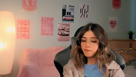 Sara online show from 04/11/26, 12:53