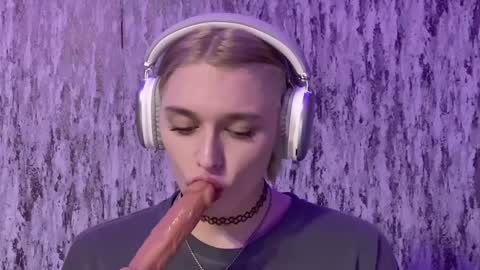 Vladiva online show from 01/24/25, 06:25