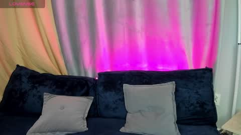 Annie online show from 03/07/25, 01:31