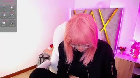 Susan online show from 01/11/25, 11:12