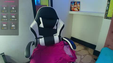 susan online show from 10/16/25, 07:59