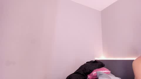 susana_huston online show from 02/08/26, 07:17