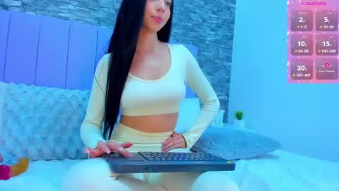 susana_ross8 online show from 11/21/25, 05:17