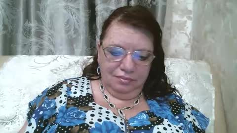Snapshot of susanaahsun chatting on 05/19/26, 11:27 SusanaAhSun online show from 05/19/26, 11:27