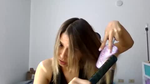 Susana online show from 07/25/26, 08:06