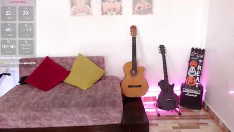 Snapshot of susanahendrix chatting on 10/25/25, 06:35 Susana hendrix online show from 10/25/25, 06:35