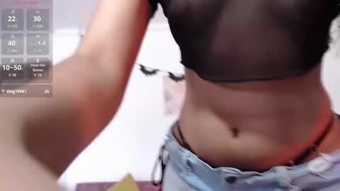 Snapshot of susanahendrix chatting on 10/28/25, 06:32 Susana hendrix online show from 10/28/25, 06:32