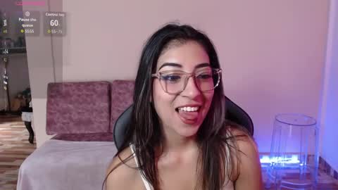 Susana hendrix    online show from 04/01/26, 06:16