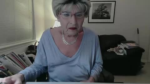 sexualsusan online show from 01/29/25, 12:43