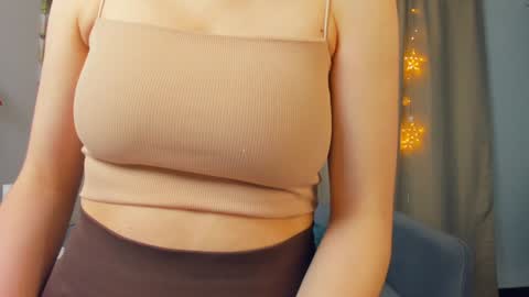 Lisa online show from 12/22/24, 08:25