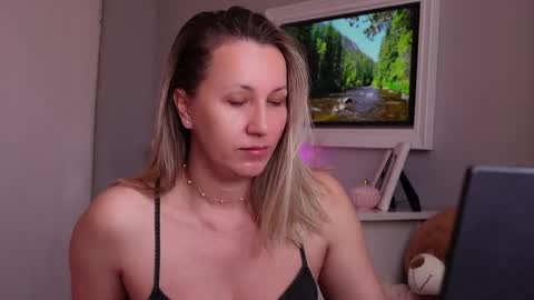 SusanJewel online show from 04/16/26, 06:47