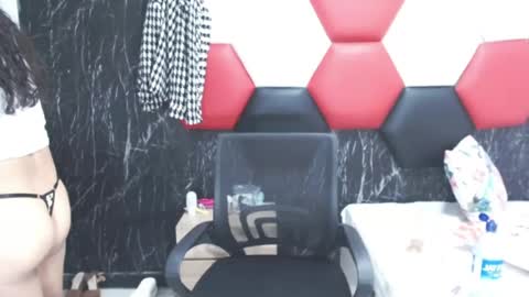 susanleroy online show from 12/10/24, 02:59