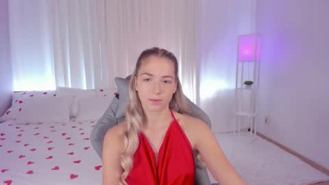 Susan online show from 09/19/25, 06:15