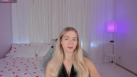 Susan online show from 09/23/25, 03:20