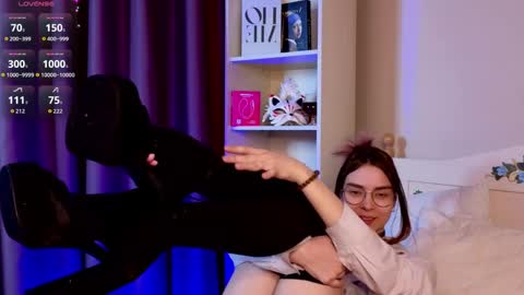 susannahtrojahn online show from 04/11/26, 03:16