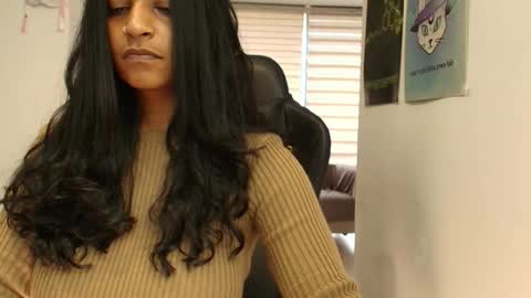 Susan Rhodes online show from 10/22/25, 11:43