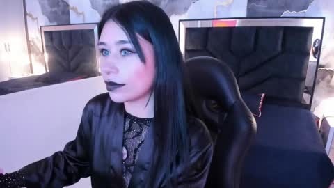 susanvilla online show from 06/08/26, 06:30