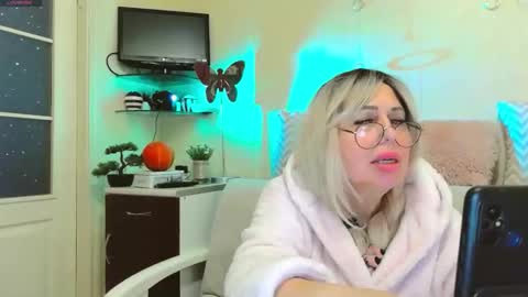 Snapshot of susienoreen chatting on 11/02/25, 02:52 SusieNoreen online show from 11/02/25, 02:52