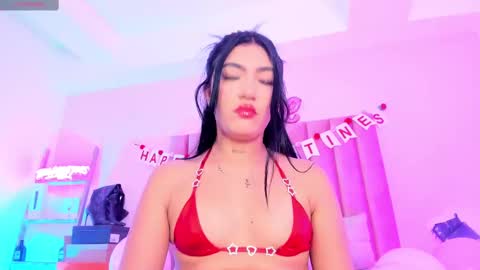 Sussan Nicole  online show from 02/14/25, 01:08