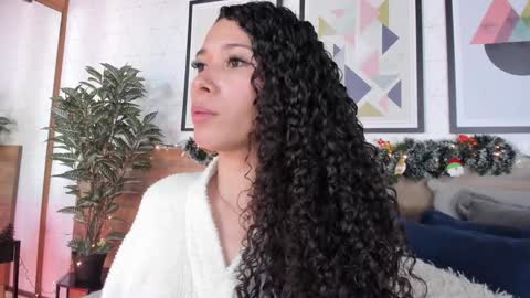 Snapshot of sussanalee chatting on 12/22/24, 10:15 Your Squirt queen online show from 12/22/24, 10:15