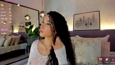 Snapshot of sussanalee chatting on 09/28/25, 12:10 Your Squirt queen online show from 09/28/25, 12:10