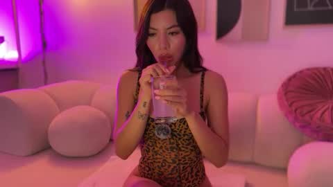  Susy  online show from 05/27/26, 11:46