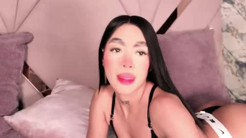 Sussie Tompsom online show from 04/23/26, 03:19