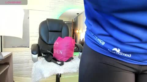   online show from 04/23/26, 12:15