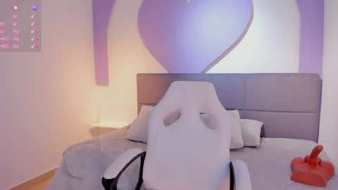 sussy_sweet4u online show from 02/08/25, 08:31