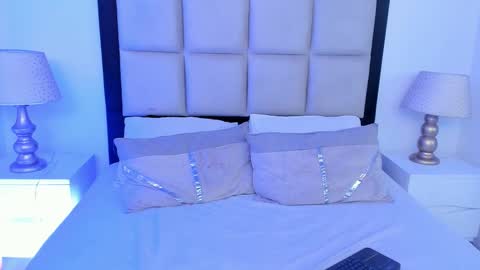 sussyfoxx_ online show from 03/10/26, 08:41