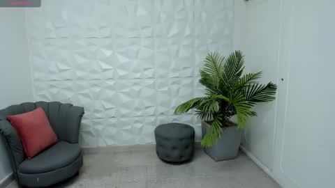 Susy online show from 02/26/25, 07:05