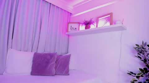 susyy online show from 11/09/25, 07:34