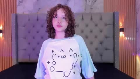 suxan_white online show from 09/10/25, 11:21