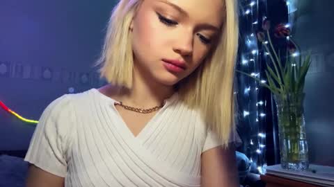 Snapshot of suzannabarmes chatting on 03/13/26, 11:00 Stacy online show from 03/13/26, 11:00