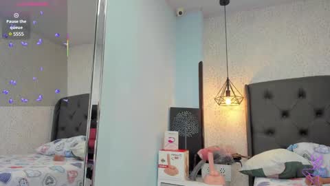 Snapshot of suzetmonaco chatting on 02/06/25, 10:53 S U Z E T online show from 02/06/25, 10:53