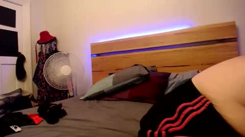 suzie stardust online show from 01/09/26, 11:35