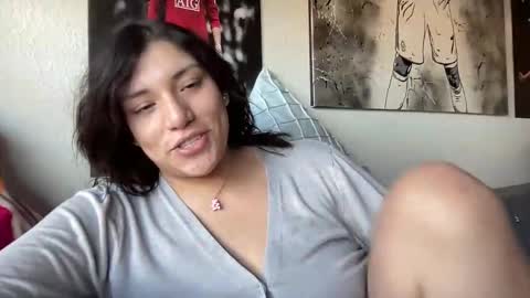 Snapshot of suzyishellawet chatting on 02/03/26, 10:26 Suzy online show from 02/03/26, 10:26