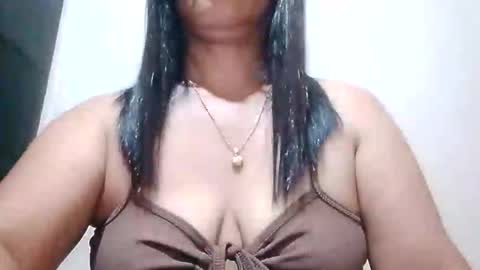 suzzie_hot online show from 11/24/25, 08:47