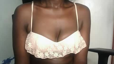 suzziey online show from 01/19/25, 12:49