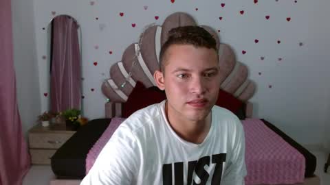 Snapshot of sven_fox723 chatting on 05/16/26, 01:10 Sven online show from 05/16/26, 01:10
