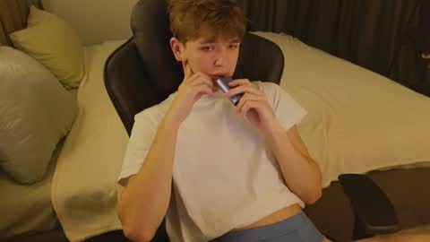 Nate 3 online show from 01/04/25, 02:14